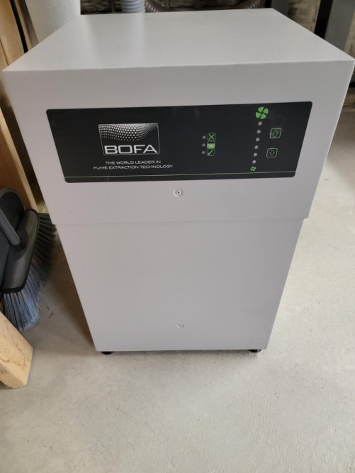 Primary photo Primary photo