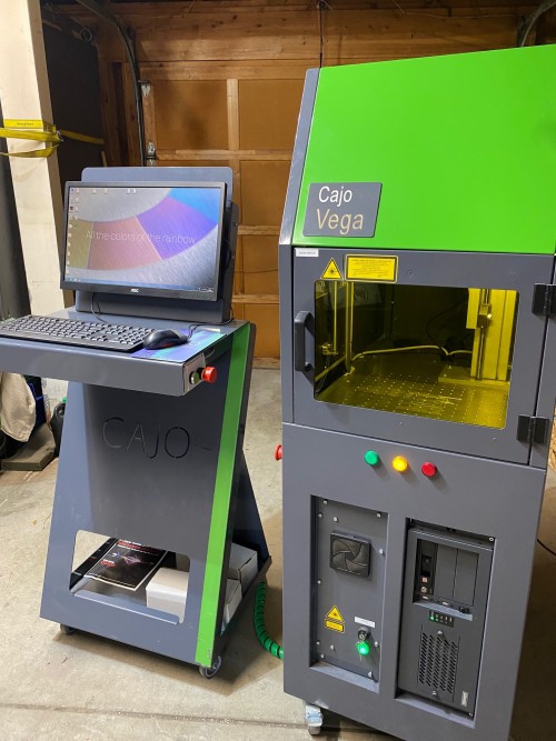 Primary photo Primary photo