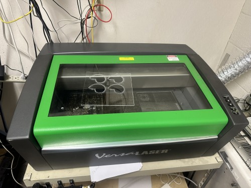 Primary photo Primary photo